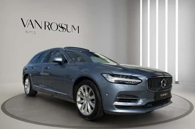 Volvo V90 (2017) thumbnail 1