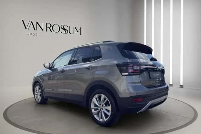 Volkswagen T-Cross (2019) thumbnail 4