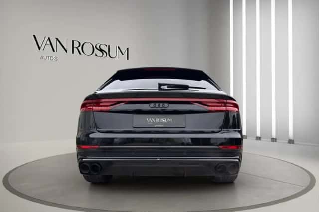 Audi SQ8 (2021) thumbnail 4