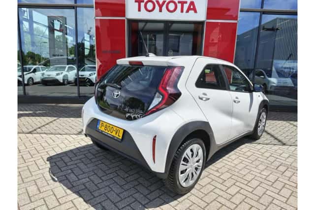 Toyota Aygo X (2022) thumbnail 4