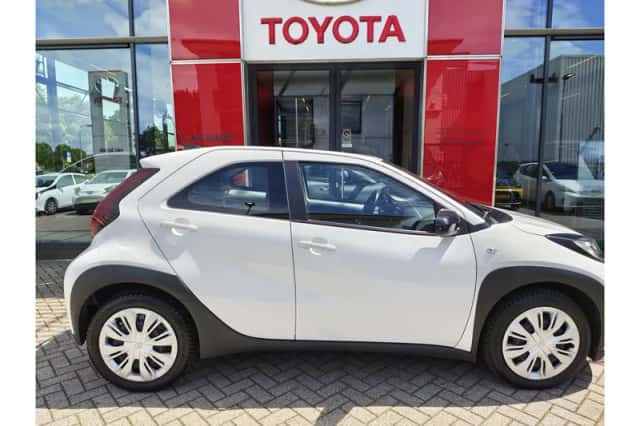 Toyota Aygo X (2022) thumbnail 5