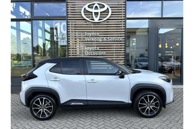 Toyota Yaris Cross (2023) thumbnail 4
