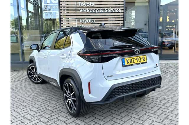 Toyota Yaris Cross (2023) thumbnail 5