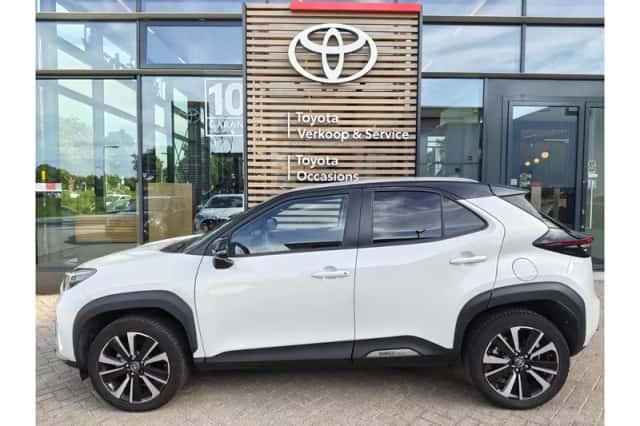 Toyota Yaris Cross (2023) thumbnail 5
