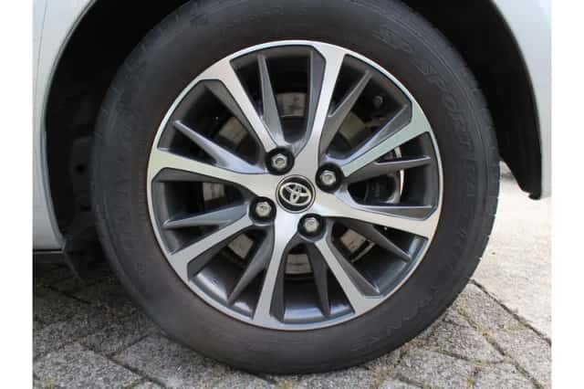 Toyota Yaris (2019) thumbnail 6