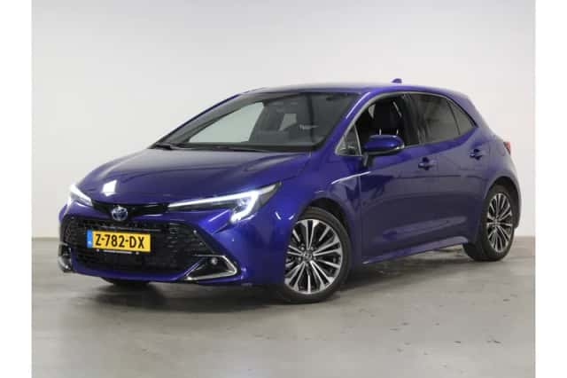 Toyota Corolla (2024) thumbnail 1