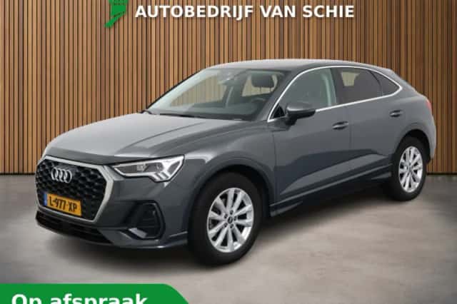 Audi Q3 (2021) thumbnail 1