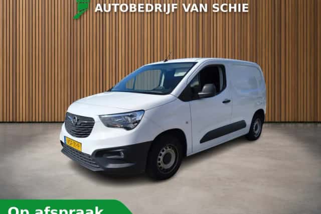 Opel Combo (2022) thumbnail 1