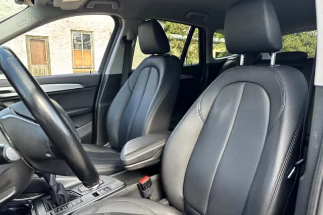 BMW X1 (2022) thumbnail 5