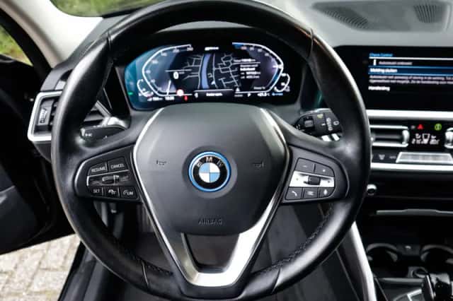 BMW 3-Serie (2022) thumbnail 5