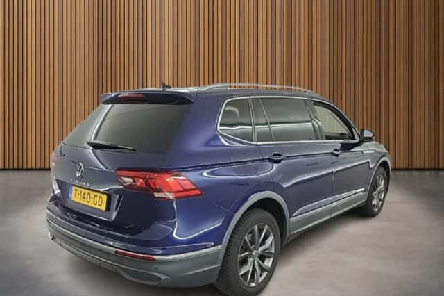 Volkswagen Tiguan All-Space (2023) thumbnail 2
