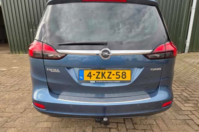 Opel Zafira (2015) thumbnail 5