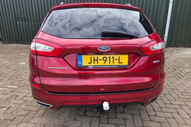Ford Mondeo (2015) thumbnail 5