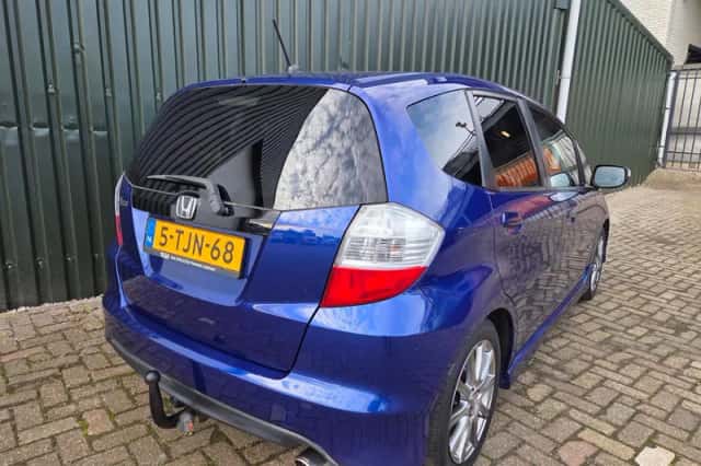 Honda Jazz (2010) thumbnail 6