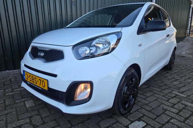 Kia Picanto (2013) thumbnail 1