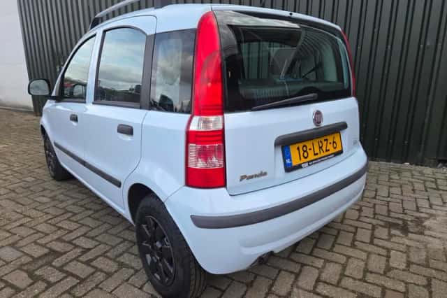 Fiat Panda (2010) thumbnail 4