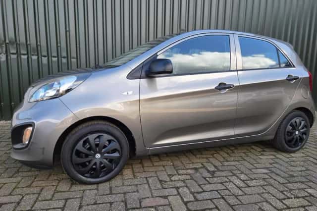Kia Picanto (2012) thumbnail 2