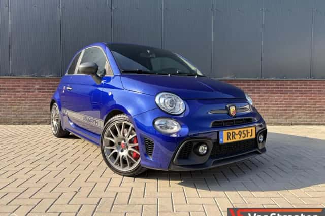 Fiat 500 (2018) thumbnail 1