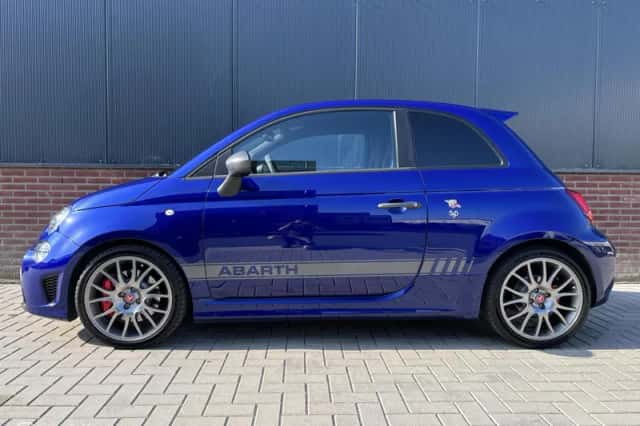 Fiat 500 (2018) thumbnail 4