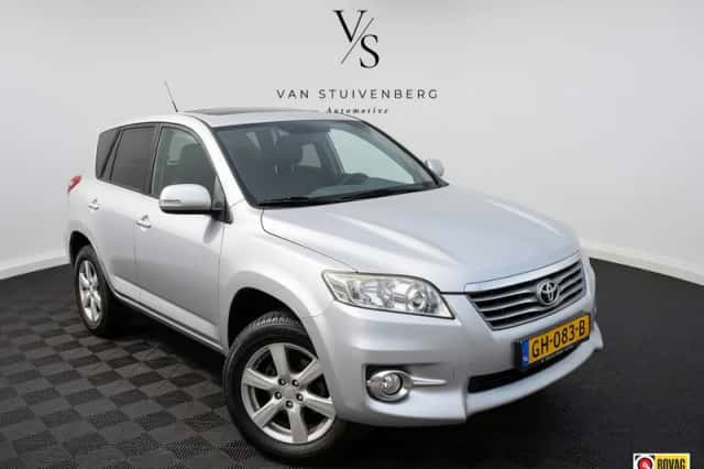 Toyota RAV4 (2010) thumbnail 1