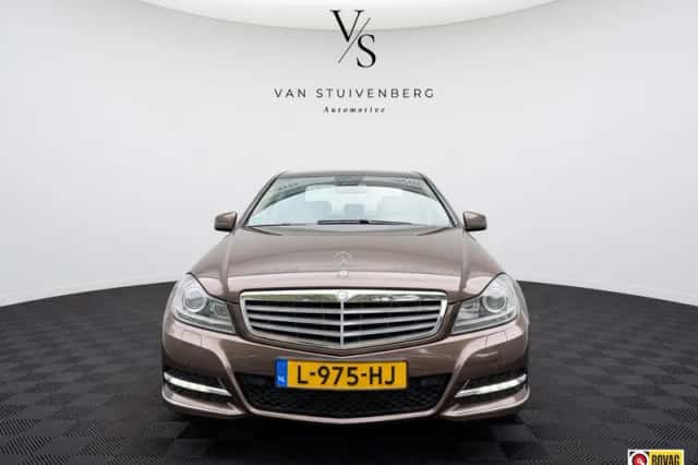 Mercedes-Benz C-Klasse (2013) thumbnail 3