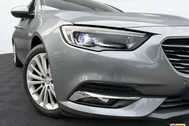 Opel Insignia (2017) thumbnail 2