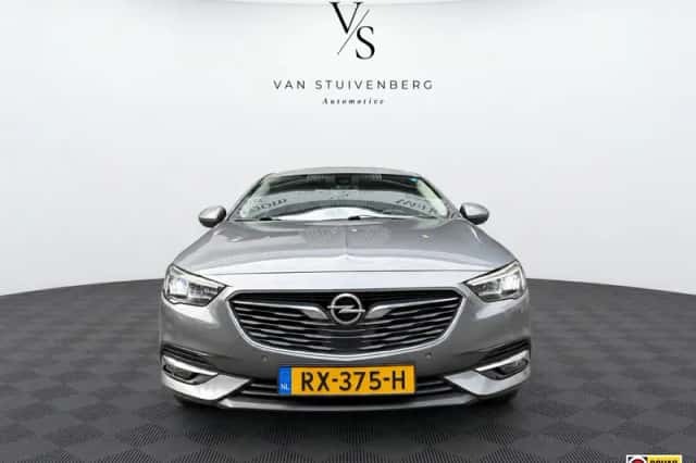 Opel Insignia (2017) thumbnail 3