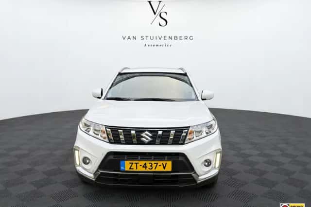 Suzuki Vitara (2018) thumbnail 2