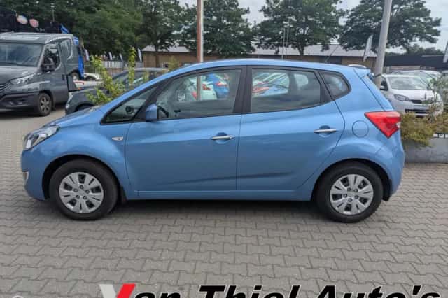 Hyundai ix20 (2015) thumbnail 2