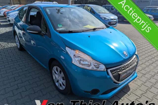 Peugeot 208 (2013) thumbnail 4