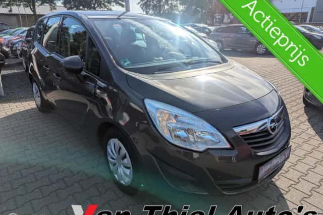 Opel Meriva (2013) thumbnail 4