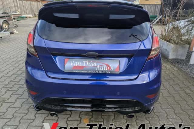 Ford Fiesta (2017) thumbnail 4