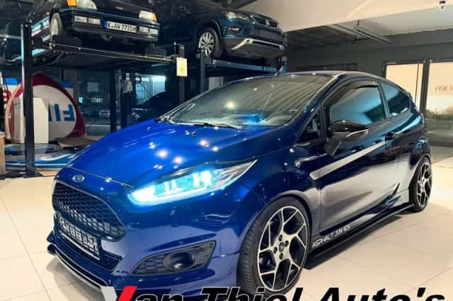 Ford Fiesta (2017) thumbnail 6