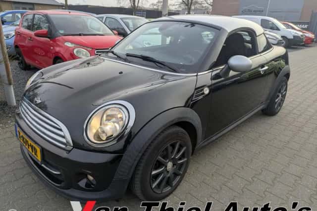 MINI Coupé (2012) thumbnail 1