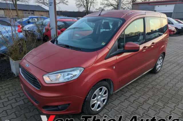 Ford Tourneo Courier (2015) thumbnail 1