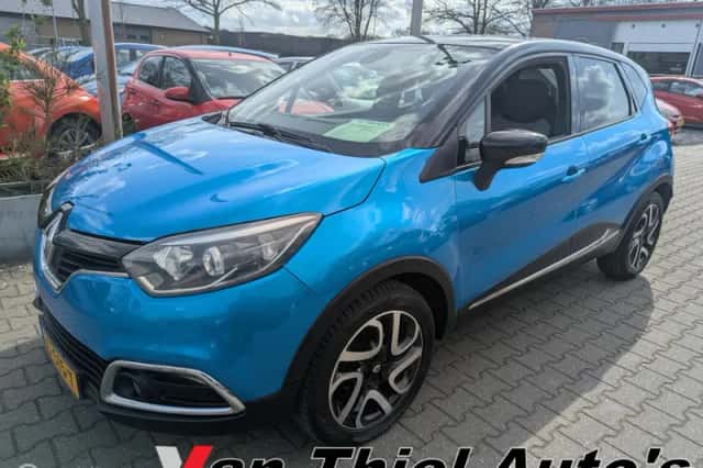 Renault Captur (2015) thumbnail 1