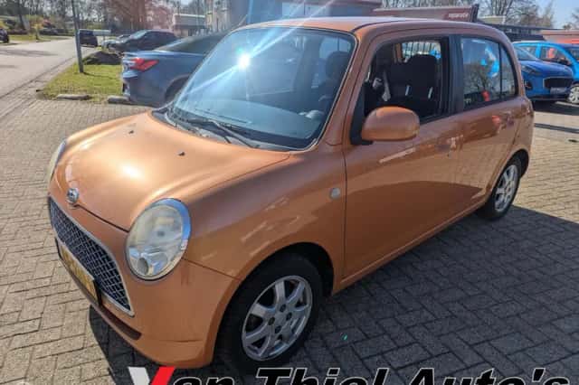 Daihatsu Trevis (2006) thumbnail 1