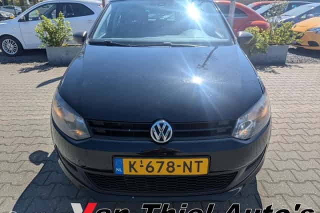 Volkswagen Polo (2010) thumbnail 5
