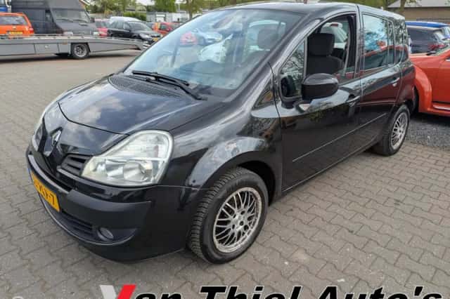 Renault Modus (2011) thumbnail 6