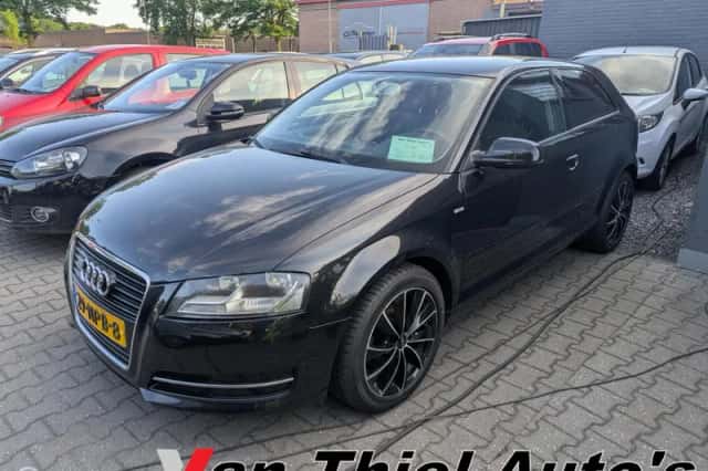 Audi A3 (2010) thumbnail 1
