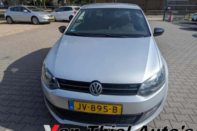 Volkswagen Polo (2013) thumbnail 3