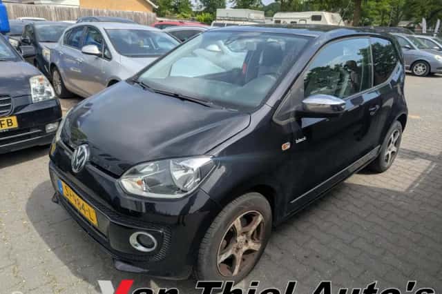 Volkswagen Up! (2012) thumbnail 1
