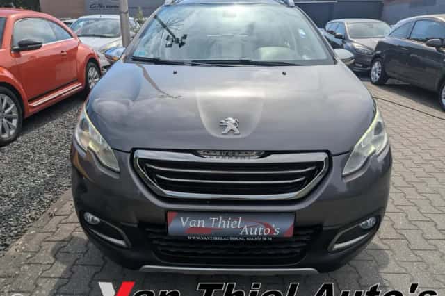 Peugeot 2008 (2015) thumbnail 5