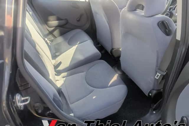 Honda Jazz (2006) thumbnail 5