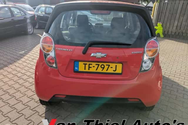 Chevrolet Spark (2013) thumbnail 3