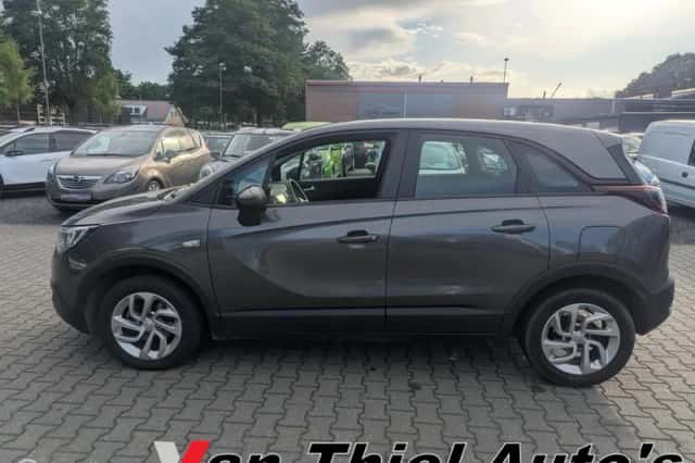 Opel Crossland (2019) thumbnail 2