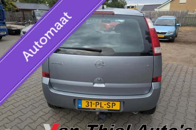 Opel Meriva (2004) thumbnail 3