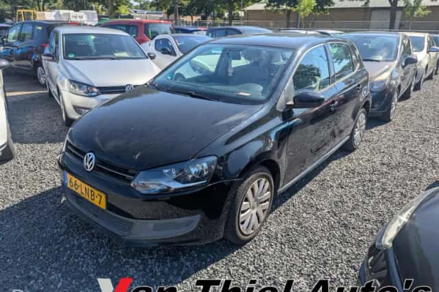 Volkswagen Polo (2010) thumbnail 1