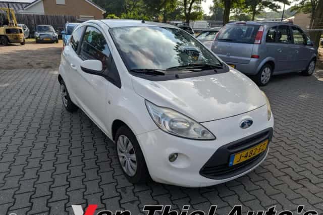 Ford Ka (2010) thumbnail 5