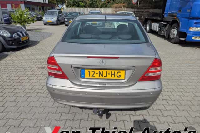 Mercedes-Benz C-Klasse (2003) thumbnail 6